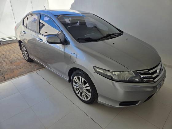 HONDA CITY 1.5 EX 16V FLEX 4P AUTOMÁTICO HONDA CITY 1.5 EX 16V FLEX 4P AUTOMÁTICO